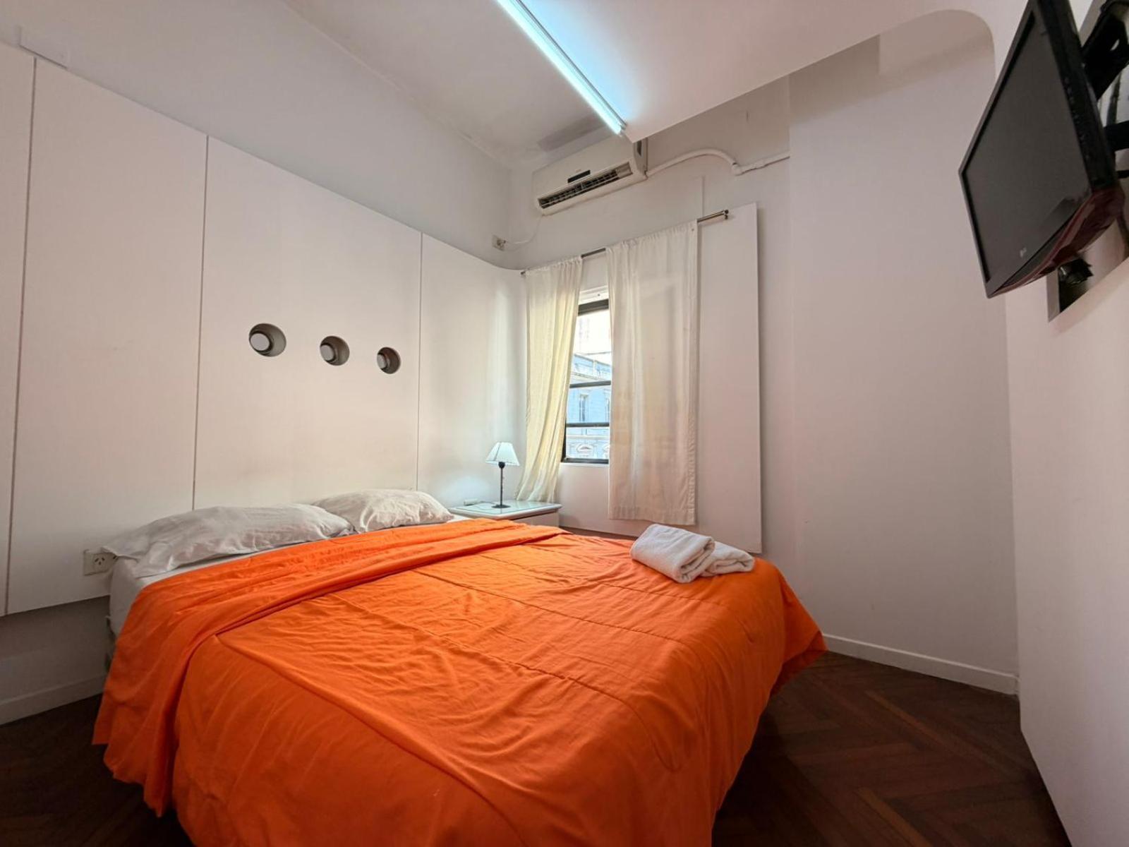 Hotel Suipacha Inn, A 100 Mts Del Obelisco Y A 100Mts De Av Corrientes, Buenos Aires