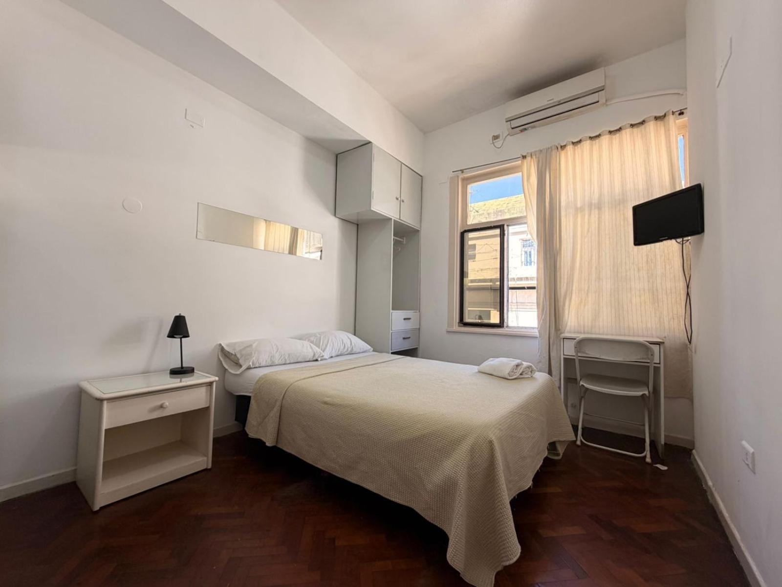 Hotel Suipacha Inn, A 100 Mts Del Obelisco Y A 100Mts De Av Corrientes — Photos 1